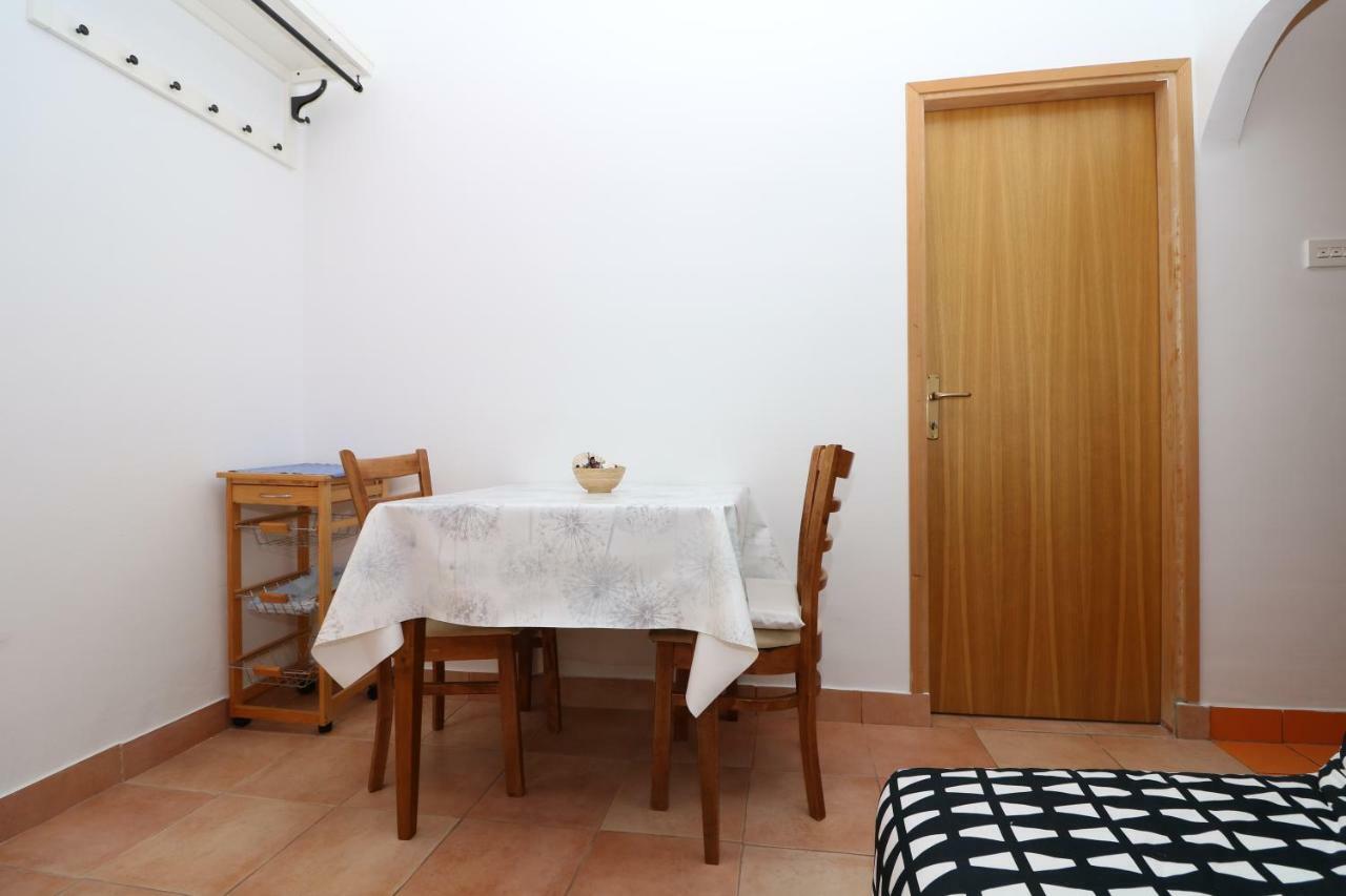 Apartments Reljic With Terrace Baška Dış mekan fotoğraf